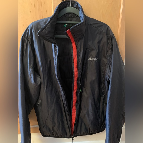 Eastern Mountain Sports Black Men’s Windbreaker Jacket Size Small Like New! - Picture 5 of 11